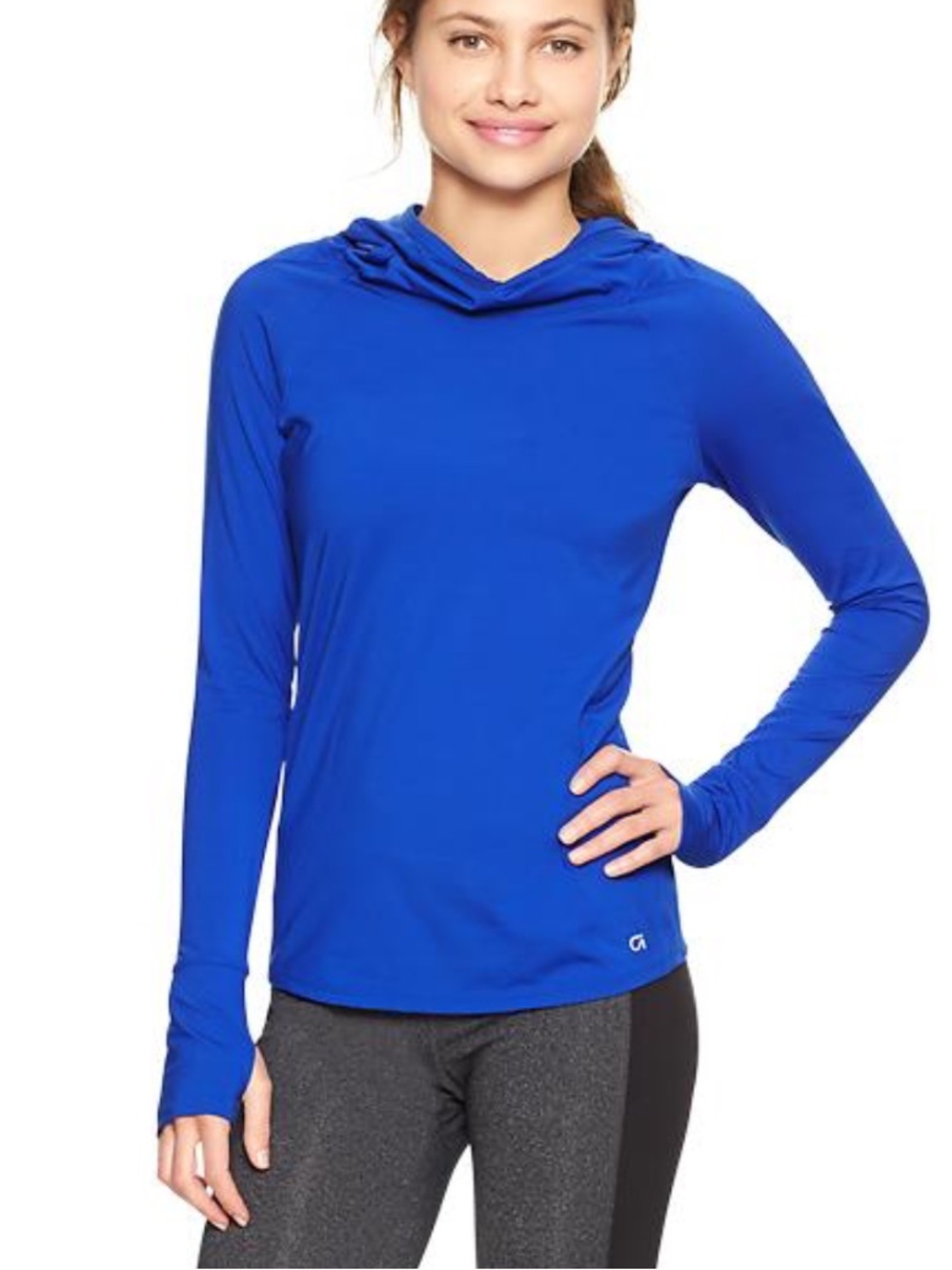 GapFit Breathe Long-Sleeve Hoodie in a bright royal blue